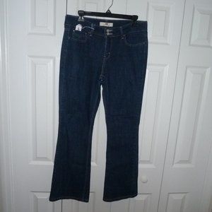 526 Slender Boot Jeans